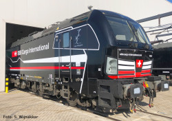 Hobbytrain SBB Cargo Shadowpiercer BR193 657 Electric Locomotive VI H30169 N Gauge