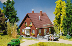 FALLER Brick Built House Model Kit III HO Gauge 130216