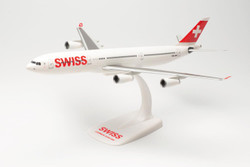 Herpa Wings Snapfit Airbus A340-300 Swiss International Air 1:200 HA610117-002