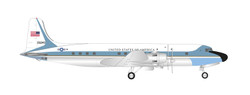 Herpa Wings Douglas VC-118A US Air Force Air Force One 53-3240 1:500 HA537001