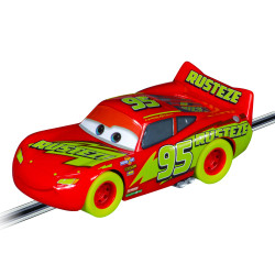 Carrera GO!!! 64220 Disney-Pixar Lightning McQueen "Glow Racer" 1:43 Slot Car