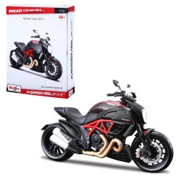 Maisto 39196 Ducati Diavel Carbon 2011 Assembly Line 1:12 Motorbike Diecast Kit