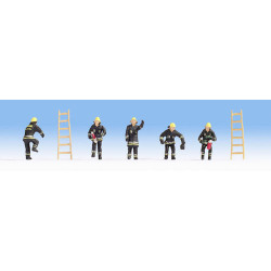 NOCH Firemen in Black Uniform (5) and Ladders (2) Figure Set HO Gauge 15021
