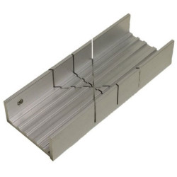 GAUGEMASTER Aluminum Mitre Box GM676