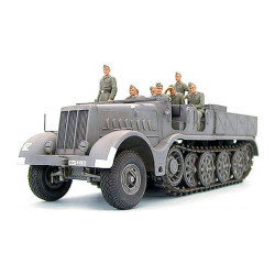 TAMIYA 35239  German 18 Ton Half-track Famo 1:35 Military Model Kit