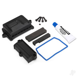 Traxxas Box, receiver (sealed) / wire cover / foam pads / silicone grease / 3x15 CS (4 pcs) 7724