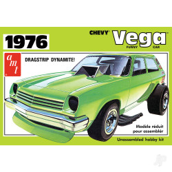 AMT 1156 1976 Chevy Vega Funny Car 1:25 Model Kit