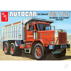 AMT 1150 Autocar Dump Truck 1:25 Model Kit