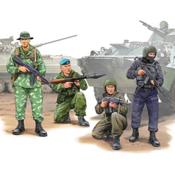 Trumpeter 437 Russian Special Operational Force 1:35 Model Kit