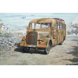 Roden ROD726 Opel Blitz Omnibus W39 (Late WWII service) 1:72 Model Kit