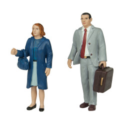 Bachmann Scenecraft 16-705 Standing Man and Woman