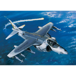 Trumpeter 2285 AV-8B Harrier II (Night Attack) 1:32 Model Kit