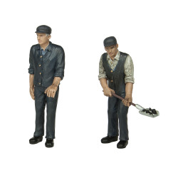 Bachmann Scenecraft 16-703 Fireman and Driver