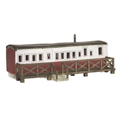 Bachmann Scenecraft 44-0150R Holiday Coach Red and White OO Gauge