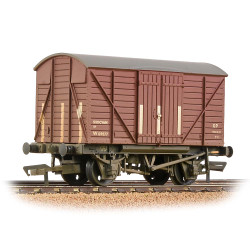 Bachmann Branchline 37-902B GWR 12T Shock Van Planked Ends BR Bauxite Early [W]