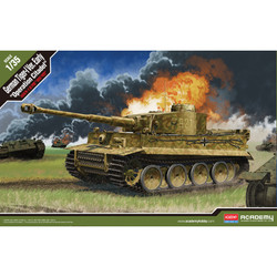 Academy 13509 German Tiger I Early "Operation Citadel" 1:35 Model Kit