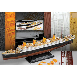 Academy 14214 RMS Titanic Centenary 1:700 Model Kit
