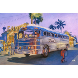 Roden ROD816 1947 PD-3751 Silverside Bus “Greyhound Lines” 1:35 Model Kit