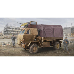 Trumpeter 1009 M1078 LMTV Cargo Truck with Armoured Cab 1:35 Model Kit