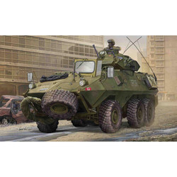 Trumpeter 1505 Canadian Grizzly 6x6 APC (Improved Version) 1:35 Model Kit