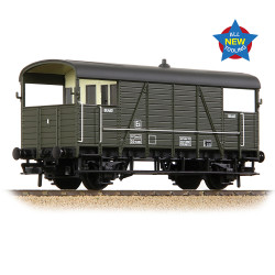 Bachmann Branchline 38-918 SE&CR 25T 'Dance Hall' Brake Van BR Olive Green OO