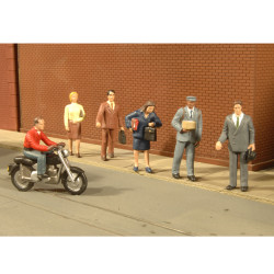 Bachmann USA City People with Motorcycle (7/Pack) O Gauge 33151