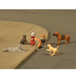 Bachmann USA Dogs with Fire Hydrant (6/Pack) O Gauge 33158
