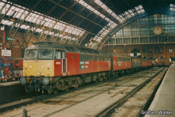 Gaugemaster Class 47 578 'Respected' Rail Express Systems (DCC-Sound) 4240226 OO