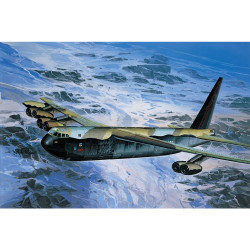 Academy 12632 US B-52D Stratofortress 1:144 Model Kit