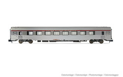 Arnold HN4442 SNCF, TEE "Cisalpin" (Milan – Paris), A8u coach, silver livery, ep. IV N Gauge
