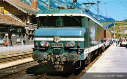 Arnold HN2587 SNCF, electric locomotive CC 6541, green "Maurienne" livery, white inscriptions, ep. IV N Gauge