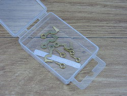 Expo Tools 4 X Brass Plated Eyes With Hooks  A30033
