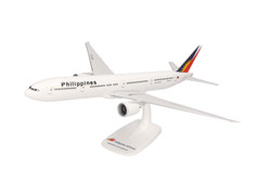 Herpa Snapfit Boeing 777-300ER Philippine Airlines 1:200 HA613873