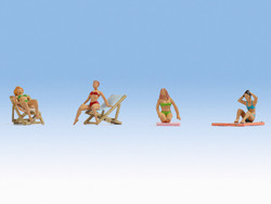Noch Sunbathers (4) Figure Set HO Gauge 15851
