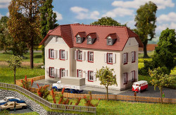 Faller Two Storey Corner Building Building Kit III N Gauge 232216