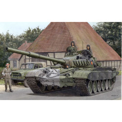 Amusing Hobby 35A038 T-72M1 Tank with Full Interior 1:35 Plastic Model Tank Kit
