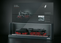 Marklin Presentation Display Case for BR38 Locomotive MN341063 1 Gauge