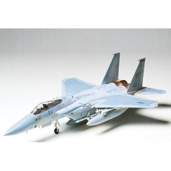 TAMIYA 61029 F-15C Eagle 1:48  Aircraft Model Kit