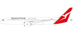 Herpa Wings Snapfit - Qantas Boeing 787-9 VH-ZNA 1:200 Diecast Model 611770