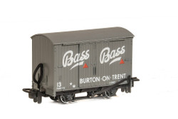 PECO GR-901 Box Van Bass OO9 Gauge