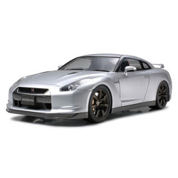 TAMIYA 24300 Nissan GT-R 1:24 Car Model Kit