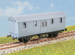 Parkside PC37 GWR Python Covered Carriage Coach Van HO/OO Gauge