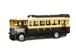 Modelscene 5137 GWR Livery Maudslay Bus HO/OO Gauge