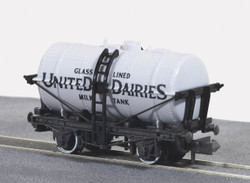 PECO NR-P167 United Dairies Milk Tank Wagon N Gauge