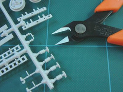 Xuron Professional Sprue Cutter Tweezer Hand Tool Electronics Modelling 2175ET