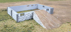 Walthers Cornerstone Fieldstone Barn Base and Ramp Building Kit HO Gauge WH933-3331