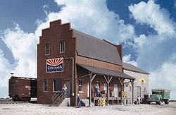 Walthers Cornerstone Columbia Feed Mill Building Kit HO Gauge WH933-3090