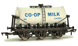 Dapol 6 Wheel Milk Tank Co-op 167 OO Gauge DA4F-031-129