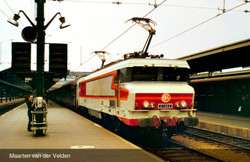 Jouef HJ2421  SNCF CC21003 Beton Electric Locomotive IV HO