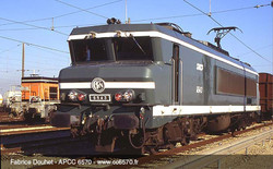Jouef HJ2426  SNCF CC6543 Green Electric Locomotive IV HO
